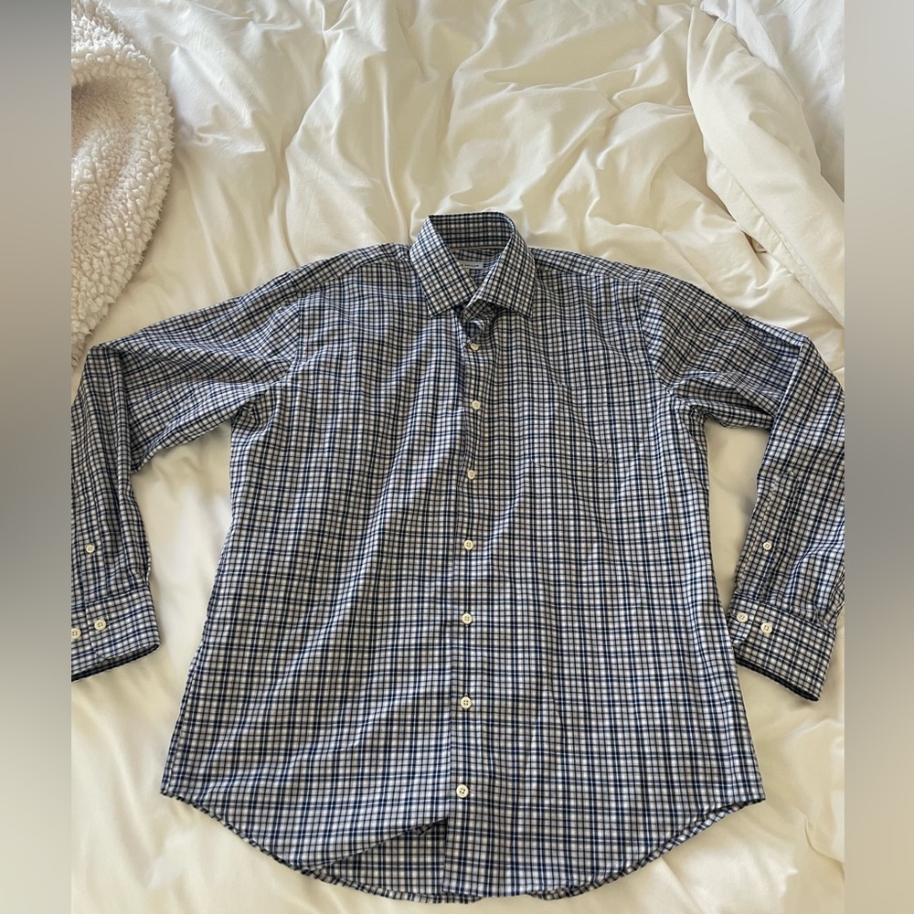 Men’s Peter Millar dress shirt
